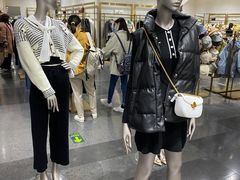 -URBAN REVIVO(济南世茂广场店)