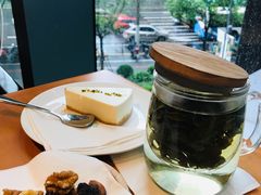 -西西弗书店&矢量咖啡(凯德晶萃广场店)