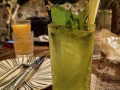 -BARBARIAN餐厅(武定路店)