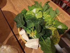 -巴奴毛肚火锅(龙湖锦艺城店)