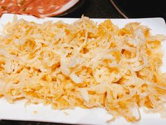 酸菜猪五花-完美生活炭火烤肉(二马路店)