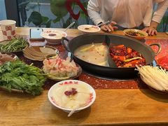 -赵美丽·重庆社区火锅·直营店(火车东站·中豪国际店)