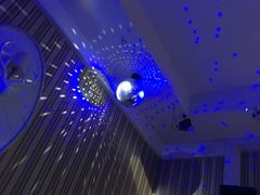 -皇马纯KTV·量贩·聚会(民治店)