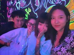 -vimi便利店酒吧