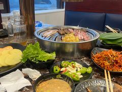 -啊美丽炭火烤肉(滑翔一店)