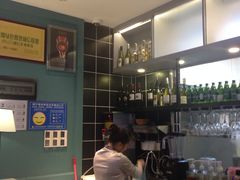 -美奈小馆·越南料理(中航城君尚购物中心店)