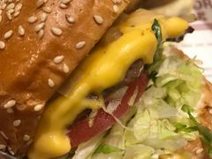 -The Habit Burger Grill 哈比特汉堡(爱琴海店)