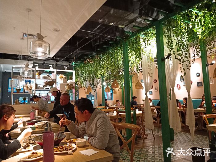 徐小姐爱地锅(海州万达店)大堂图片