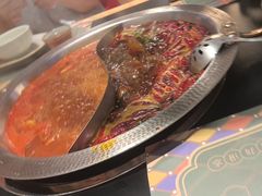 -廖掌柜·重庆鲜货火锅(上海首店)