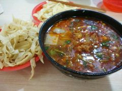 -华山路小碗驴肉汤(龙鳞路店)