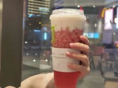 -奈雪的茶(青岛卓悦里INTOWN店)