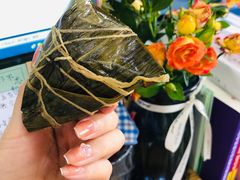 -奈雪的茶(百盛店)