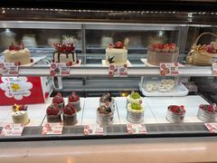 -花花卷卷·鲜食蛋糕(静安久光百货店)