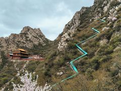 -鸡鸣山旅游风景区