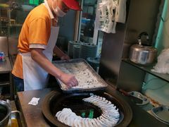 -老新隆牛肉锅贴(新街口店)