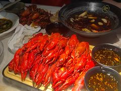 -肥肥虾庄·金牌油焖大虾(沙湖店)