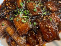 -聚友斋(陶瓷琉璃馆水晶街店)
