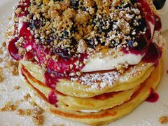 -ROAST coffee & eatery