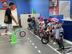 -八爪矩阵极限运动馆·儿童平衡车·感统训练(南海子公园校区)