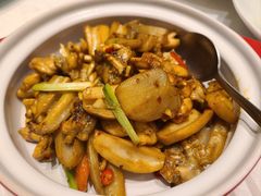莲藕鲜炒美椒牛蛙-银筵(武夷路店)