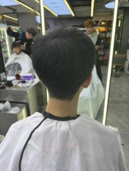 -藤野造型烫发染发