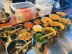 -丽丽三鲜螺蛳粉(田林路店)