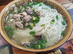 -正宗李家土鸡米线店