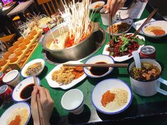餐具摆设-肆角壹圆夜市麻辣烫(春熙路店)