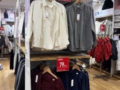 -优衣库(广州番禺万达广场店)