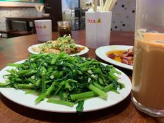 丝袜奶茶-陈光记烧腊(长寿路店)