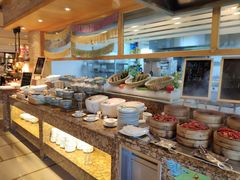 自助取餐区-厦门悦华酒店·绿庭主题自助餐厅