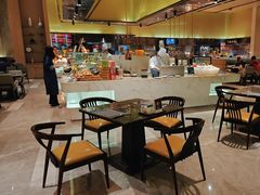 -前海华侨城JW万豪酒店·都会尚膳自助餐厅·牛排海鲜酒水畅飨