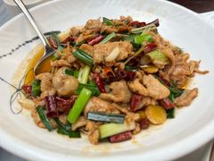 宣威小炒肉-蔼若春.传承云南菜(金碧公园店)