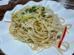 拌兴国鱼丝-董府·古宅餐厅