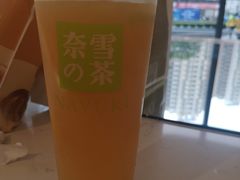 -奈雪的茶(凯德新都心店)