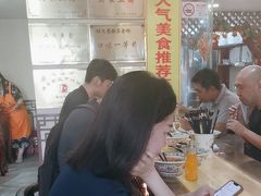 -金杨拉面王小吃面馆·牛三宝面·红烧牛肉粉
