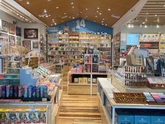 -猫的天空之城概念书店(印象城购物中心店)