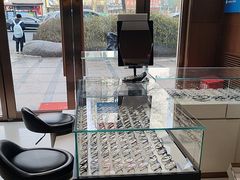 -宝岛眼镜(太原科技街店)