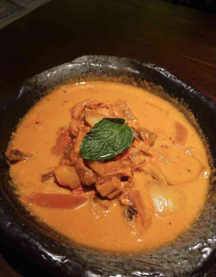 泰香叻(中央大街金安店)-"整体都偏酸甜,点了99的会员餐.鸡吃完了.