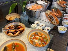 -圣丰索菲特·2 On 988 Café 自助餐厅