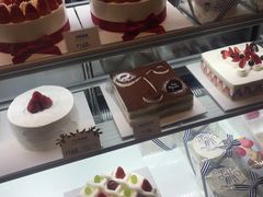 -巴黎贝甜(大宁国际商业广场店)