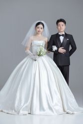 点击看大图 -维纳斯婚纱摄影(鞍山店)