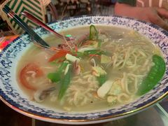 -霆记海鲜·只为这碗面(滨江店)