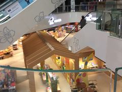 -中百仓储超市有限公司(越秀星汇维港店)