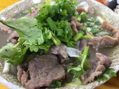 -八一路好吃街(雨田商务大厦店)