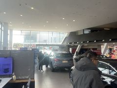 -上海永达奥诚奥迪4S店(申江路店)