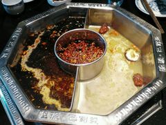 -陆派巴倒烫火锅(城东店)