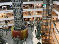 -LuOne凯德晶萃广场(徐家汇路店)