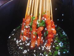 -虾弄弄海派小龙虾·牛羊蝎子火锅