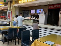 -红鼻子桂林米粉(金唐新光界店)
